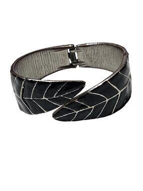 Elegant Black Leaf Design Hinged Cuff Bracelet Statement Fashion Jewelry Women